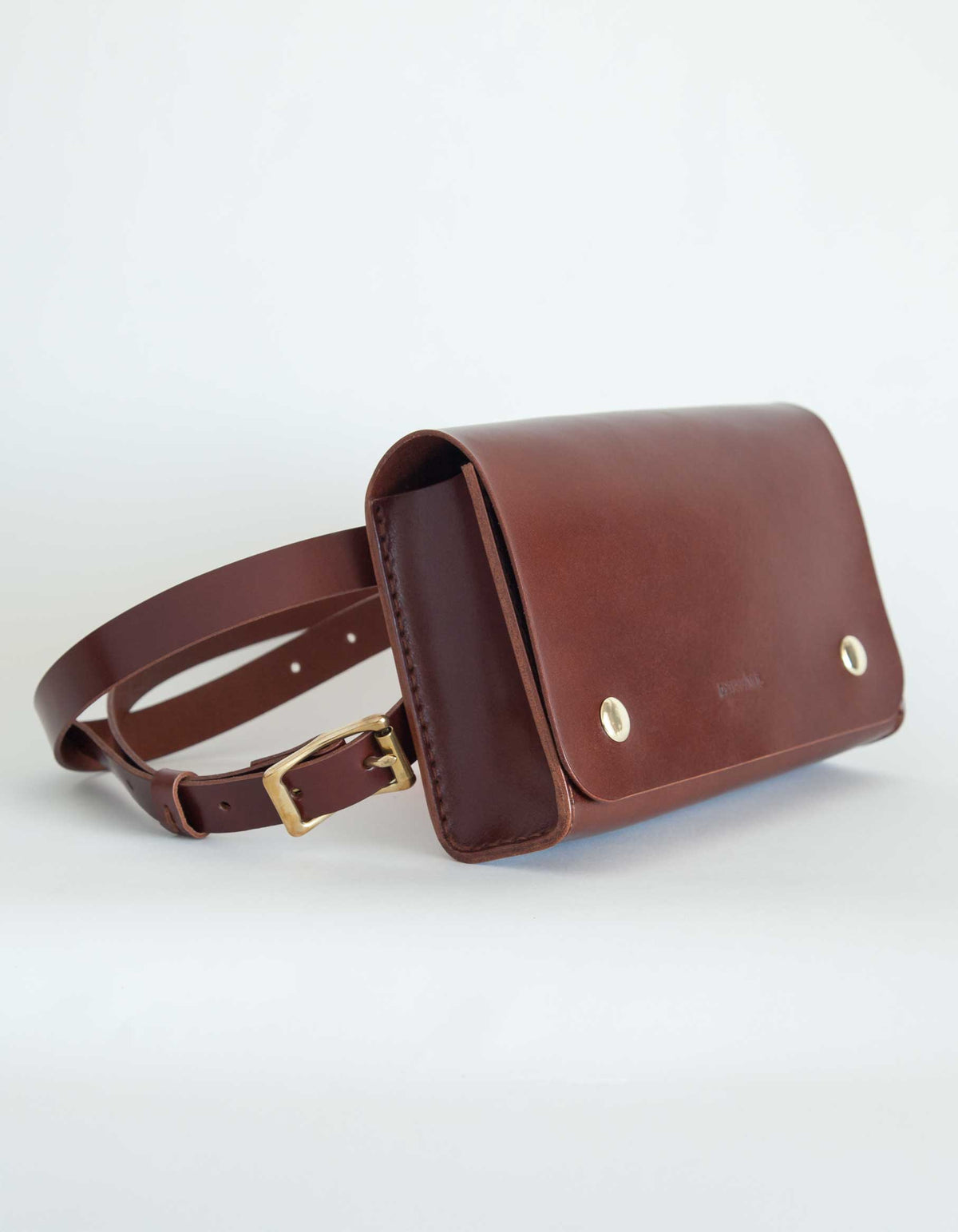 NOMADPACK - Cognac Waist Bag
