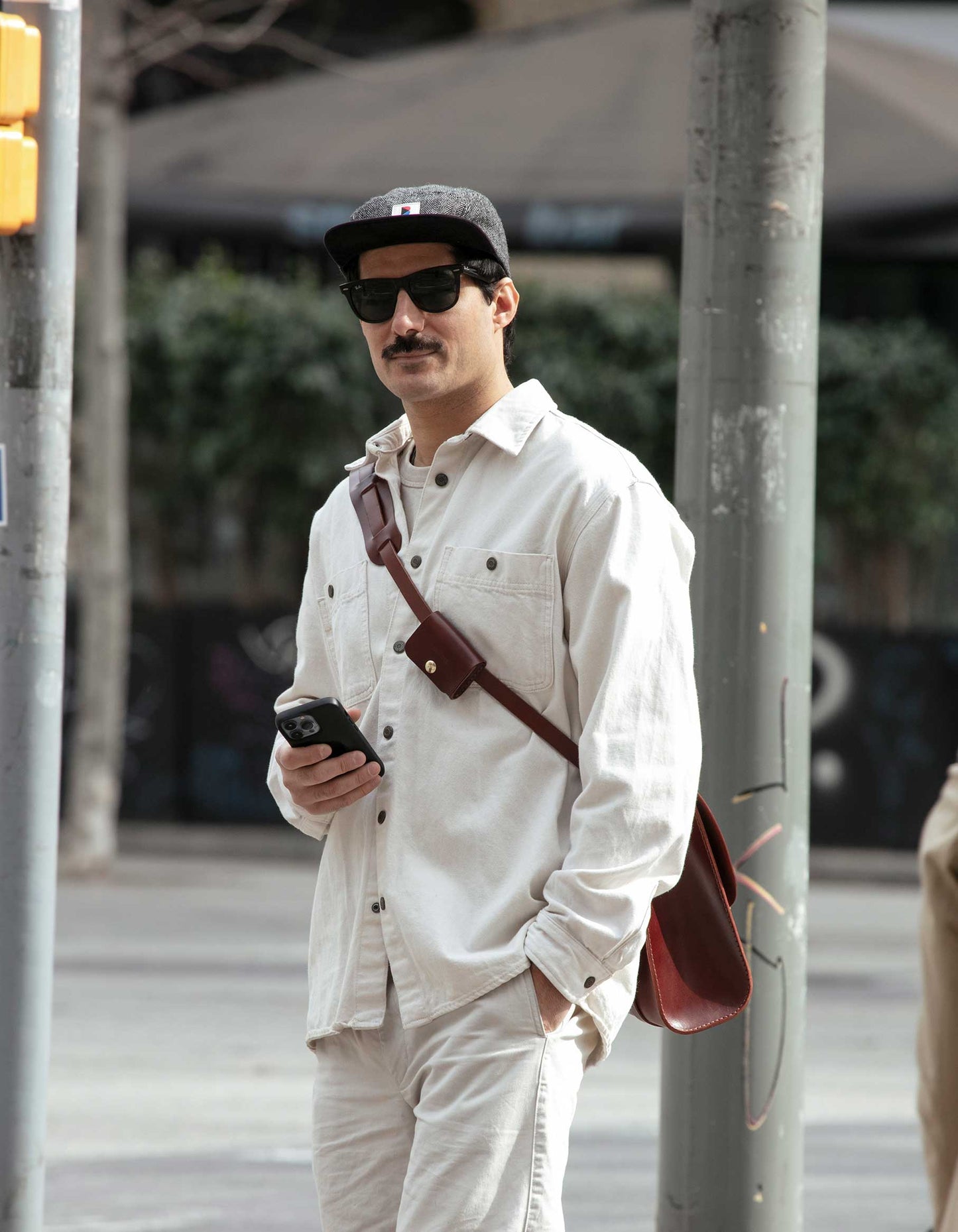 NOMADPACK - Cognac Waist Bag