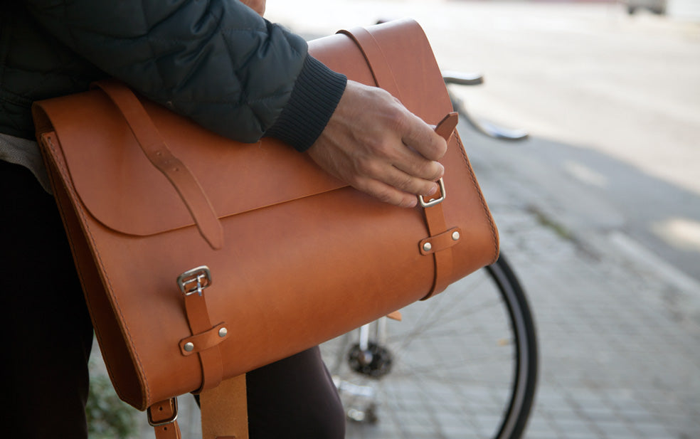 50's - Camel Backpack 